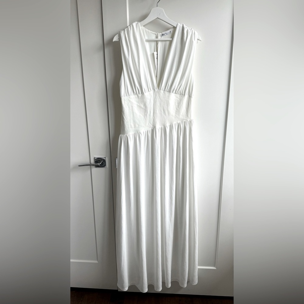 Zara White Deep-V Maxi Dress - Picture 3 of 8